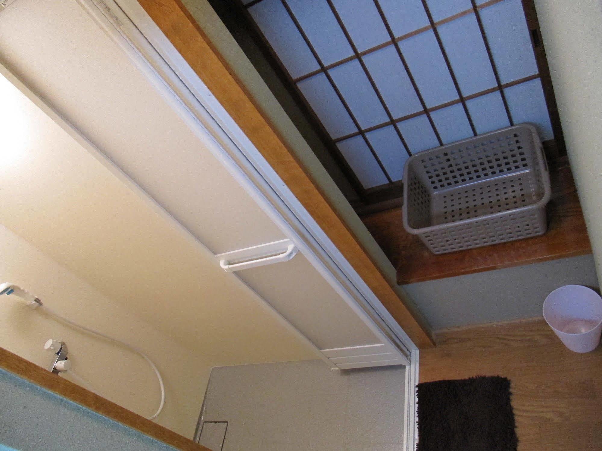 Dyeing And Hostel Nakashimaya - Female Only Κουμαμότο Εξωτερικό φωτογραφία
